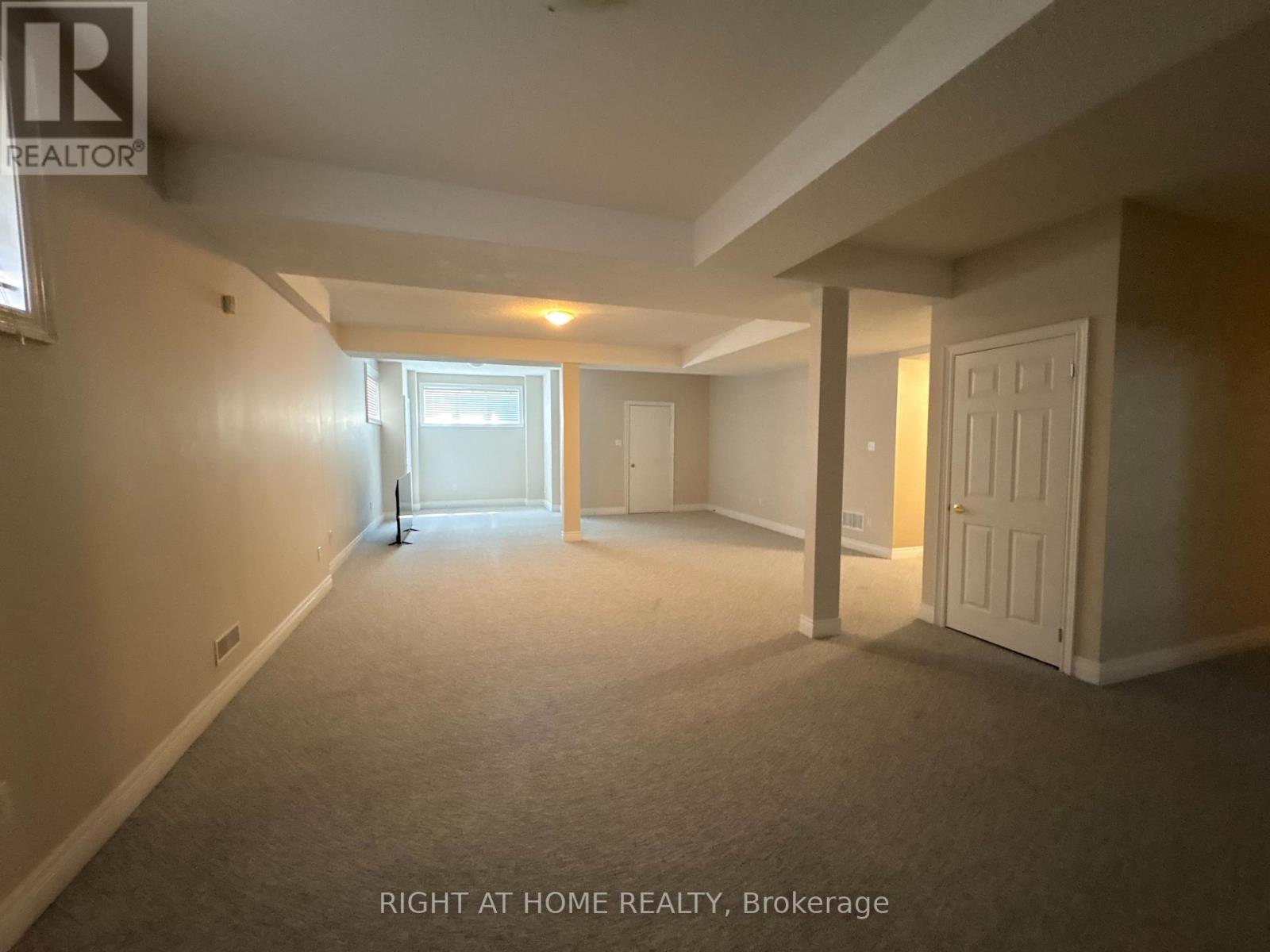 2385 Eighth Line, Oakville, Ontario  L6H 7L7 - Photo 17 - W13241064