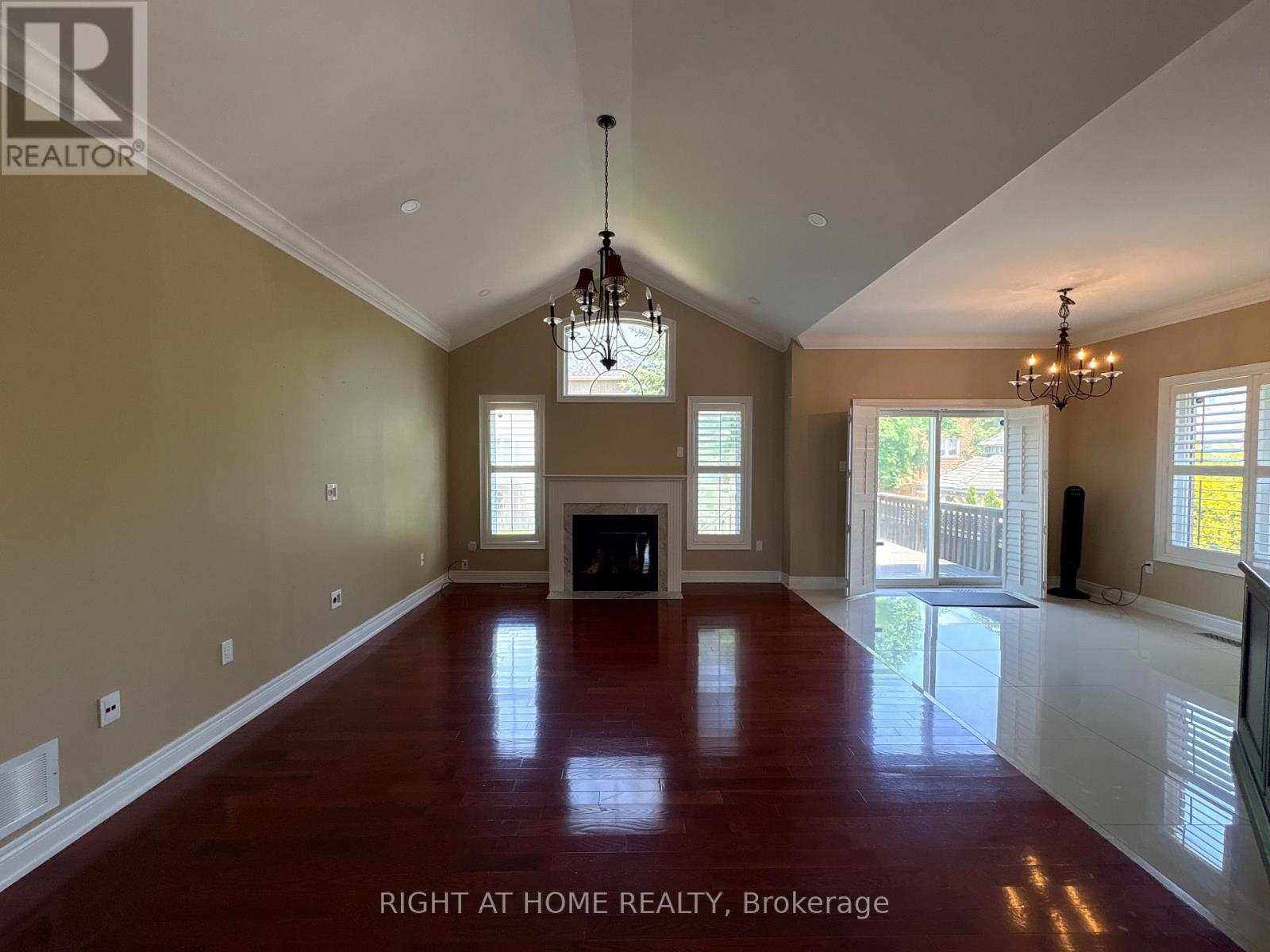 2385 Eighth Line, Oakville, Ontario  L6H 7L7 - Photo 5 - W13241064