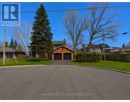 61 FISHER STREET, King, Ontario