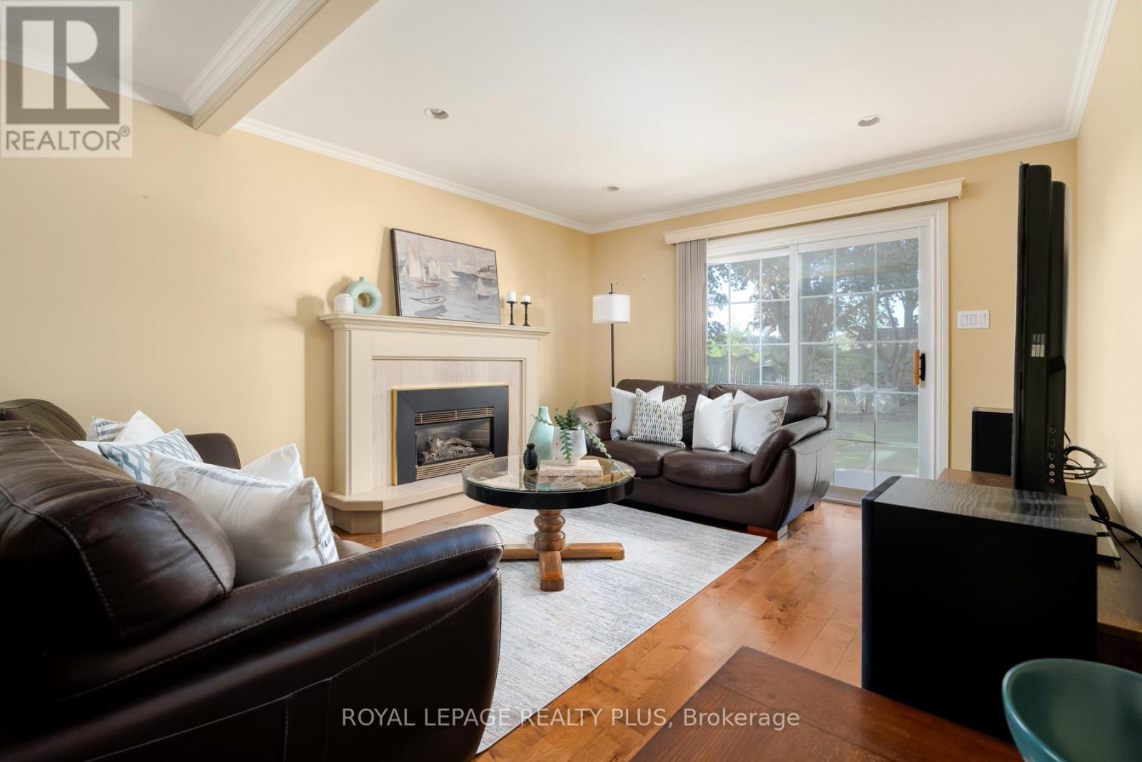 3629 Swirlingleaves Crescent, Mississauga, Ontario  L4Y 3P7 - Photo 22 - W13240370