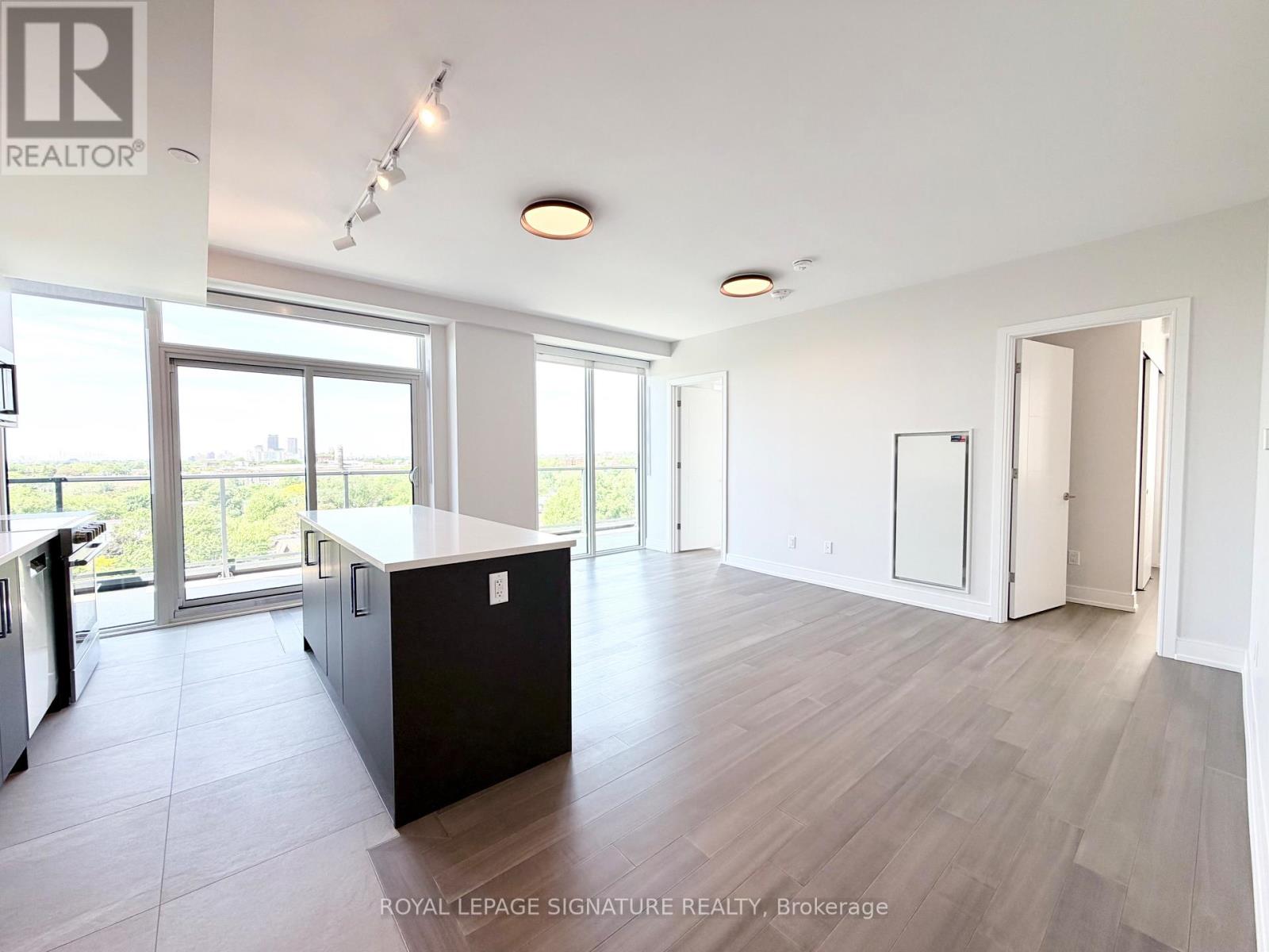 902 - 664 SPADINA AVENUE, Toronto, Ontario