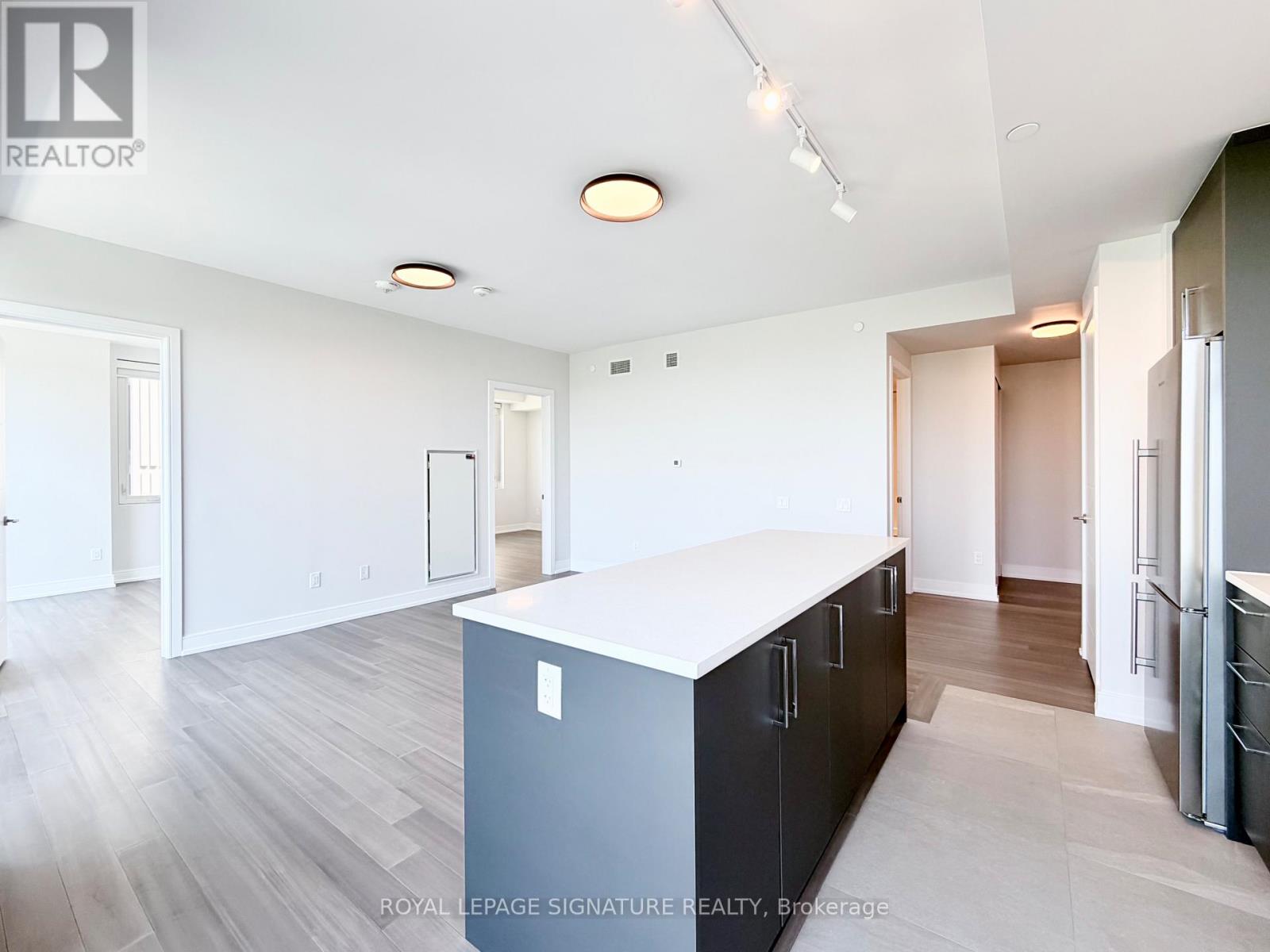 902 - 664 Spadina Avenue, Toronto, Ontario  M5S 0G4 - Photo 2 - C13240418