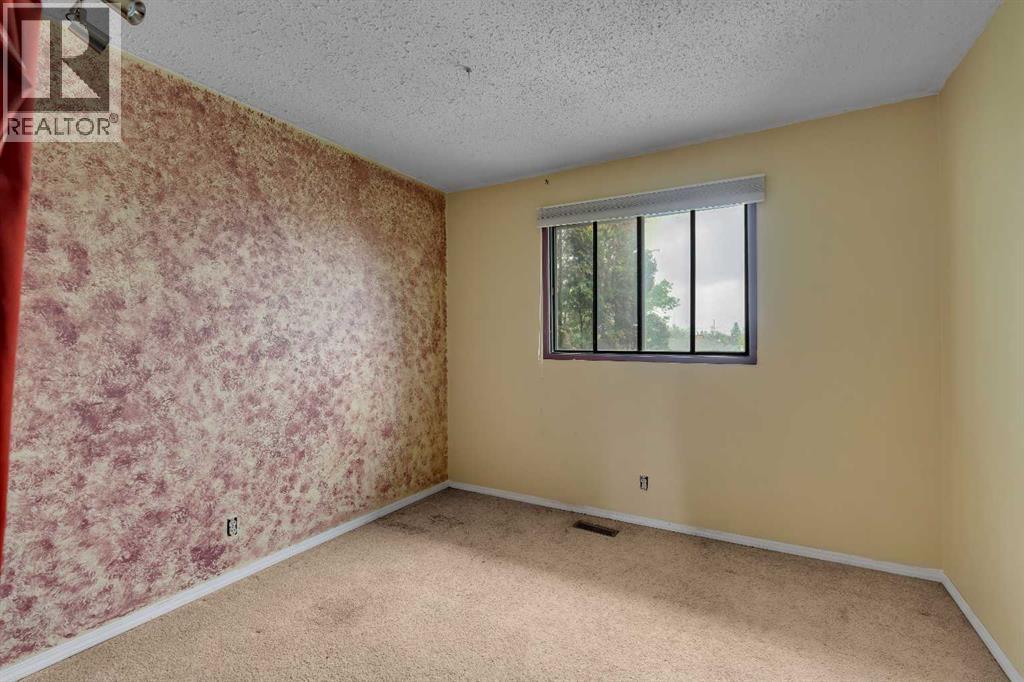 37 Templeby Way Ne, Calgary, Alberta  T1Y 5N7 - Photo 19 - A2317225