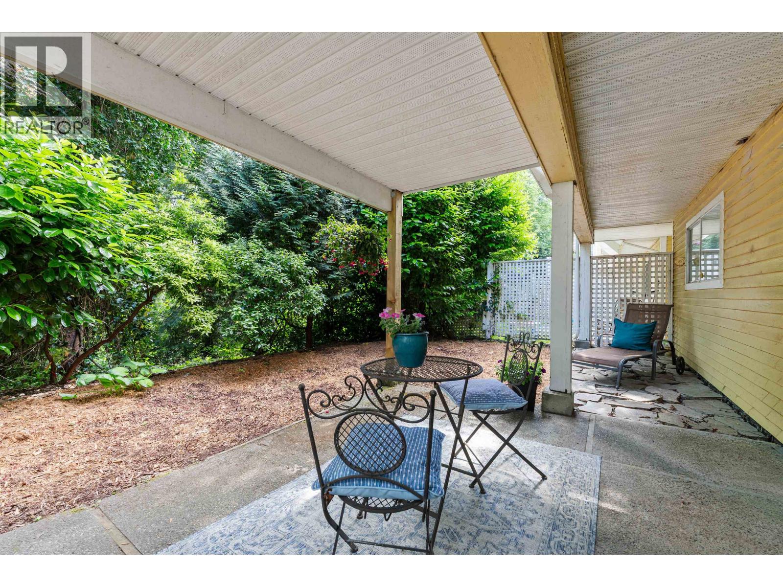 3381 Flagstaff Place, Vancouver, British Columbia  V4S 4K9 - Photo 35 - R3130503