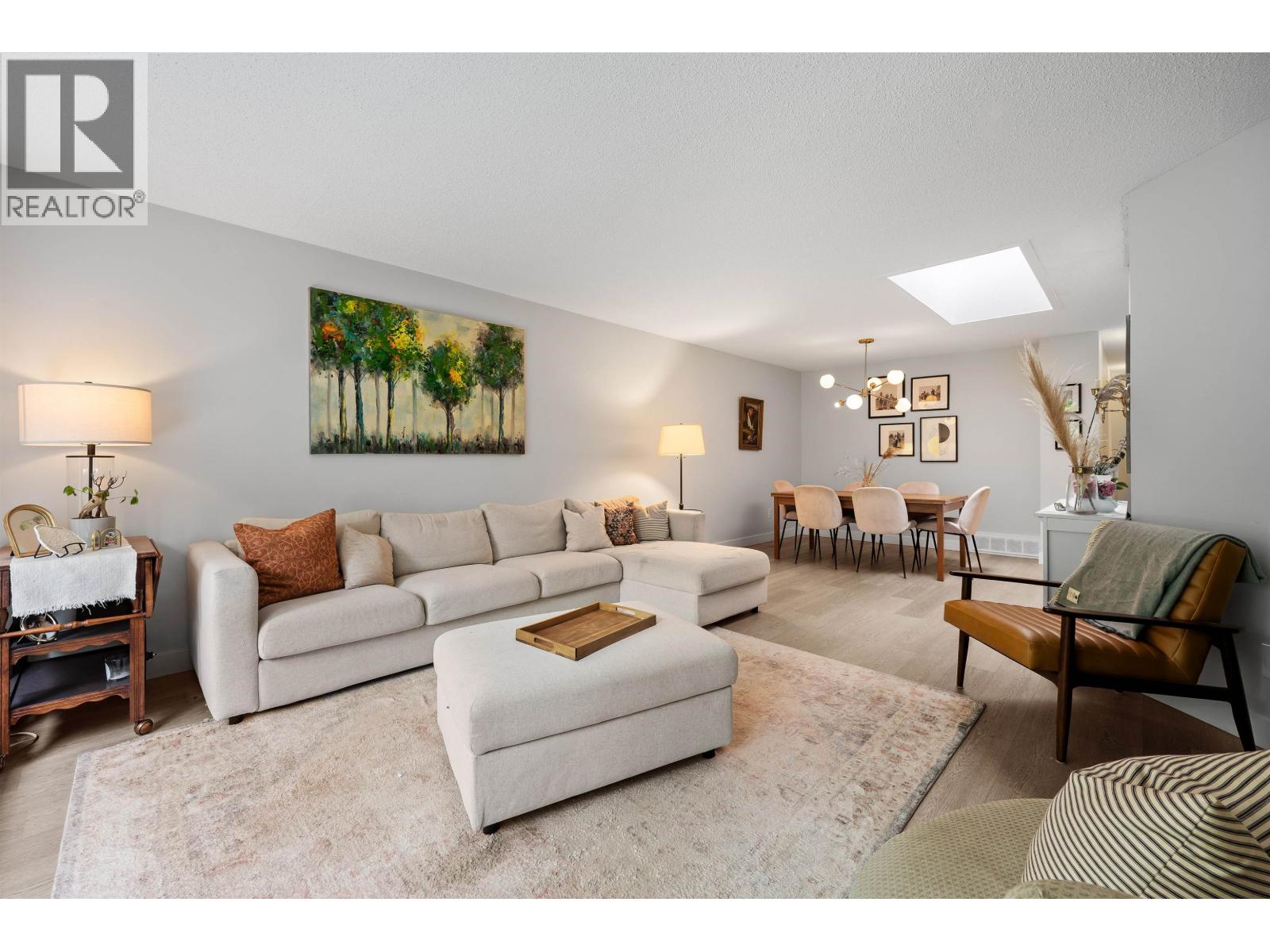 3381 Flagstaff Place, Vancouver, British Columbia  V4S 4K9 - Photo 8 - R3130503