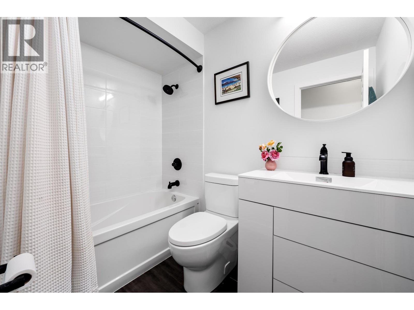 3381 Flagstaff Place, Vancouver, British Columbia  V4S 4K9 - Photo 18 - R3130503