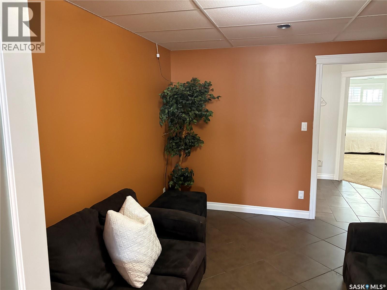 1451 1st Avenue Nw, Weyburn, Saskatchewan  S4H 3E3 - Photo 27 - SK038256