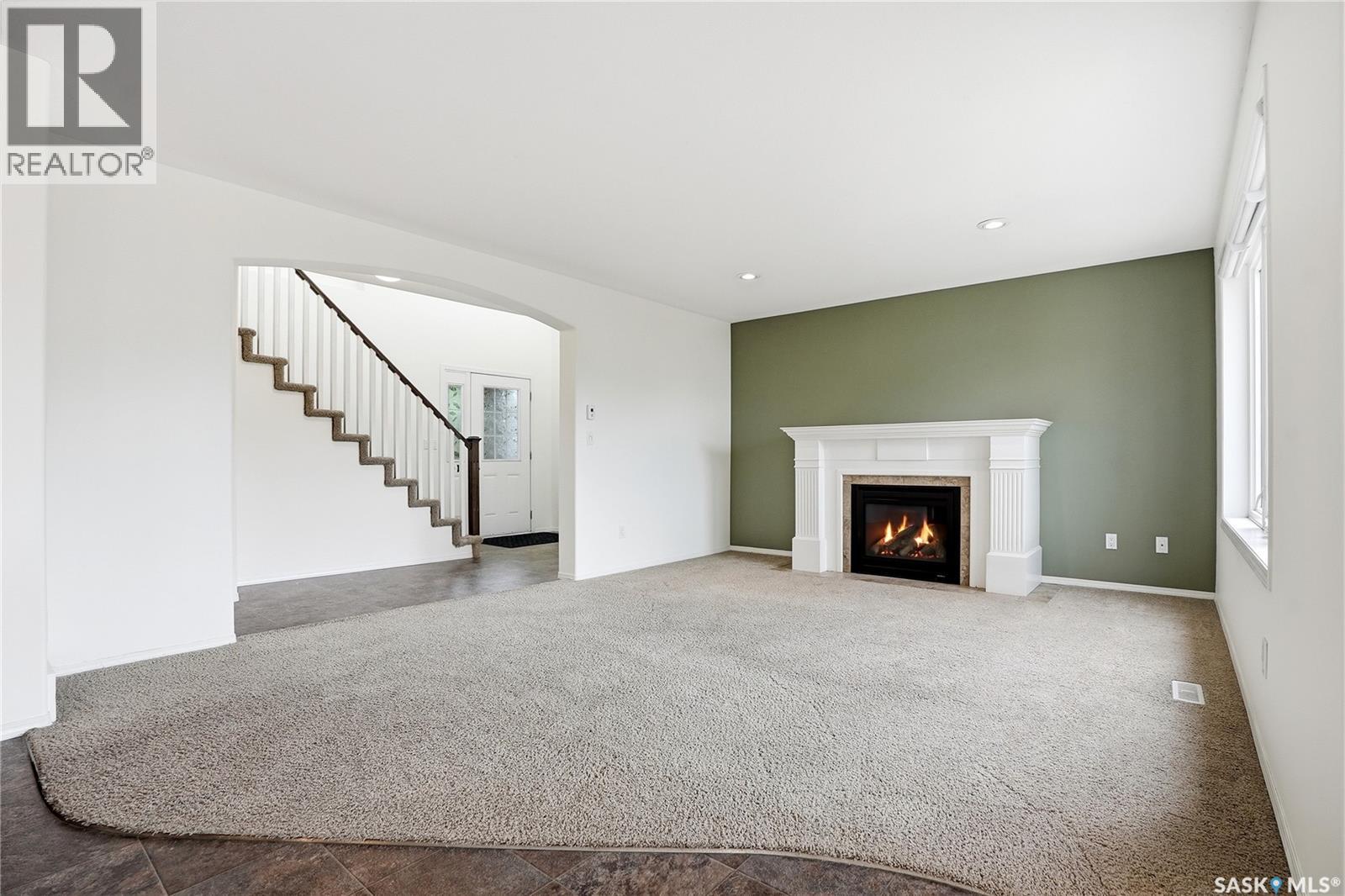 319 Allwood Crescent, Saskatoon, Saskatchewan  S7R 0A4 - Photo 5 - SK038206
