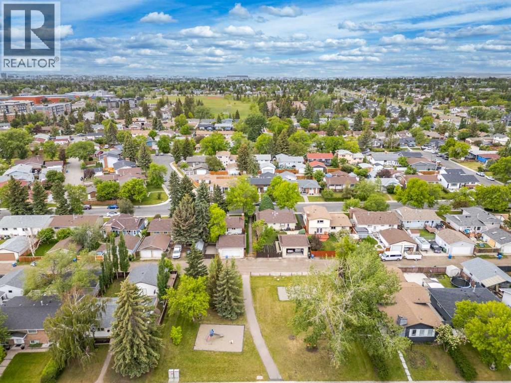 9, 3200 60 Street Ne, Calgary, Alberta  T1Y 4K8 - Photo 48 - A2316858