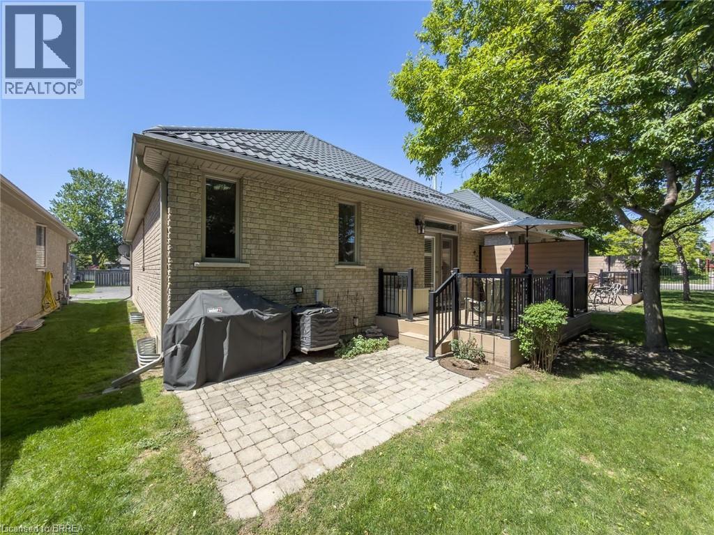 95 North Park Street Unit# 2, Brantford, Ontario  N3R 4K2 - Photo 32 - 40836368