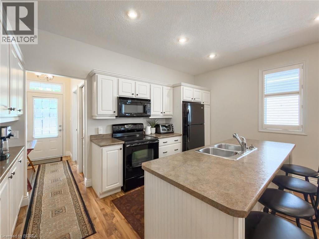 95 North Park Street Unit# 2, Brantford, Ontario  N3R 4K2 - Photo 4 - 40836368