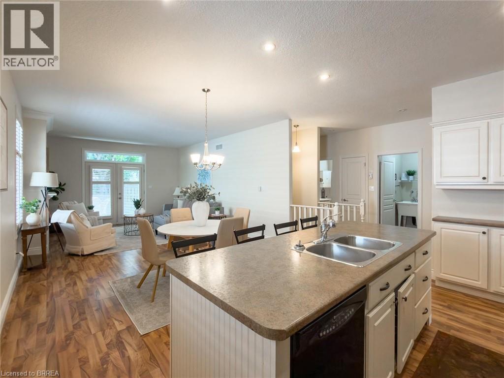 95 North Park Street Unit# 2, Brantford, Ontario  N3R 4K2 - Photo 5 - 40836368