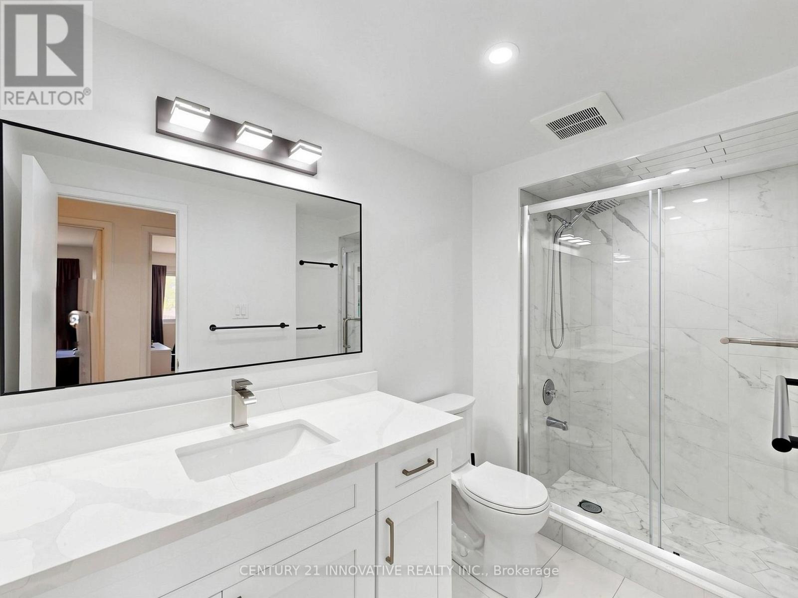 28 - 2020 Pharmacy Avenue, Toronto, Ontario  M1T 1H8 - Photo 22 - E13236676