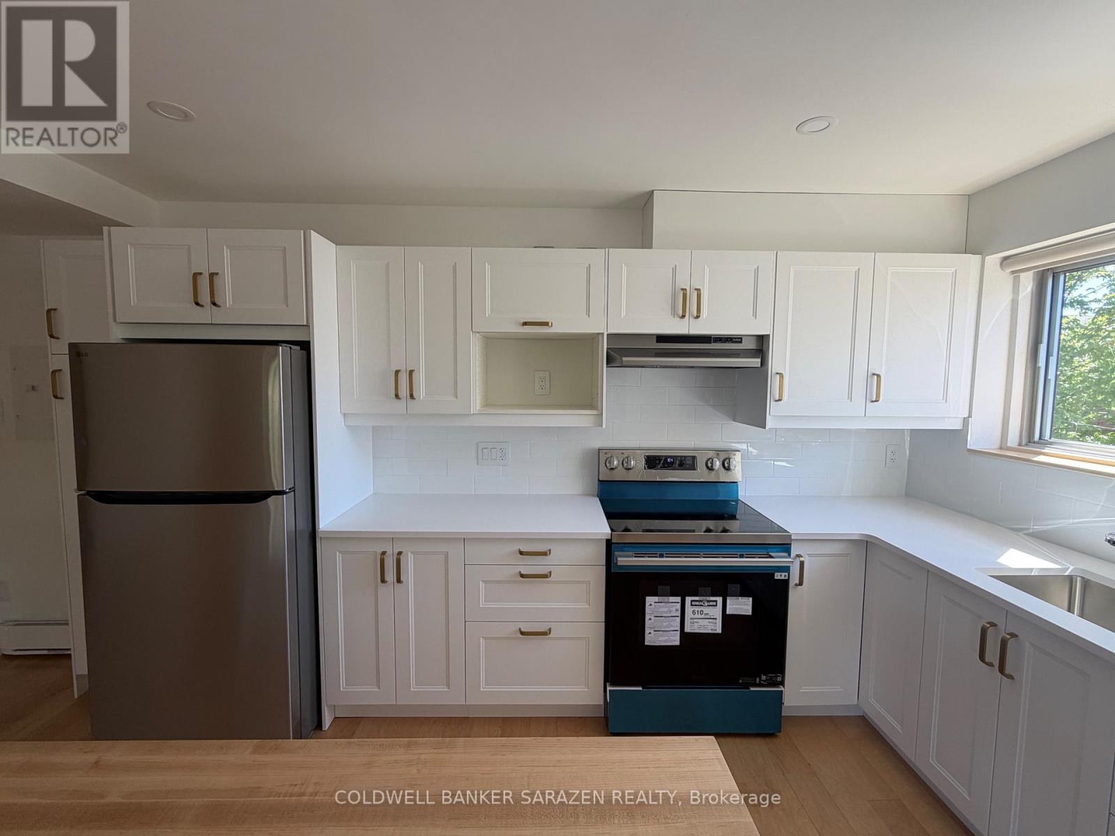 684 Tweedsmuir Avenue, Ottawa, Ontario  K1Z 5P6 - Photo 3 - X13241148