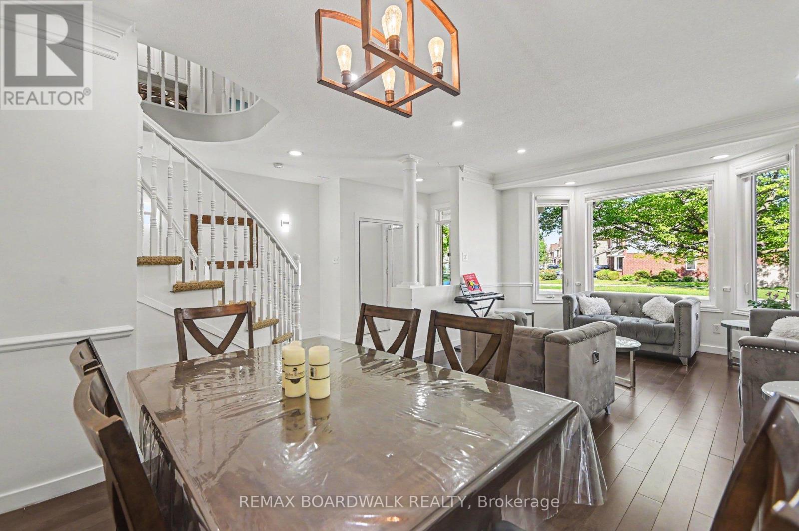 6072 Longleaf Drive, Ottawa, Ontario  K1W 1G4 - Photo 9 - X13241272