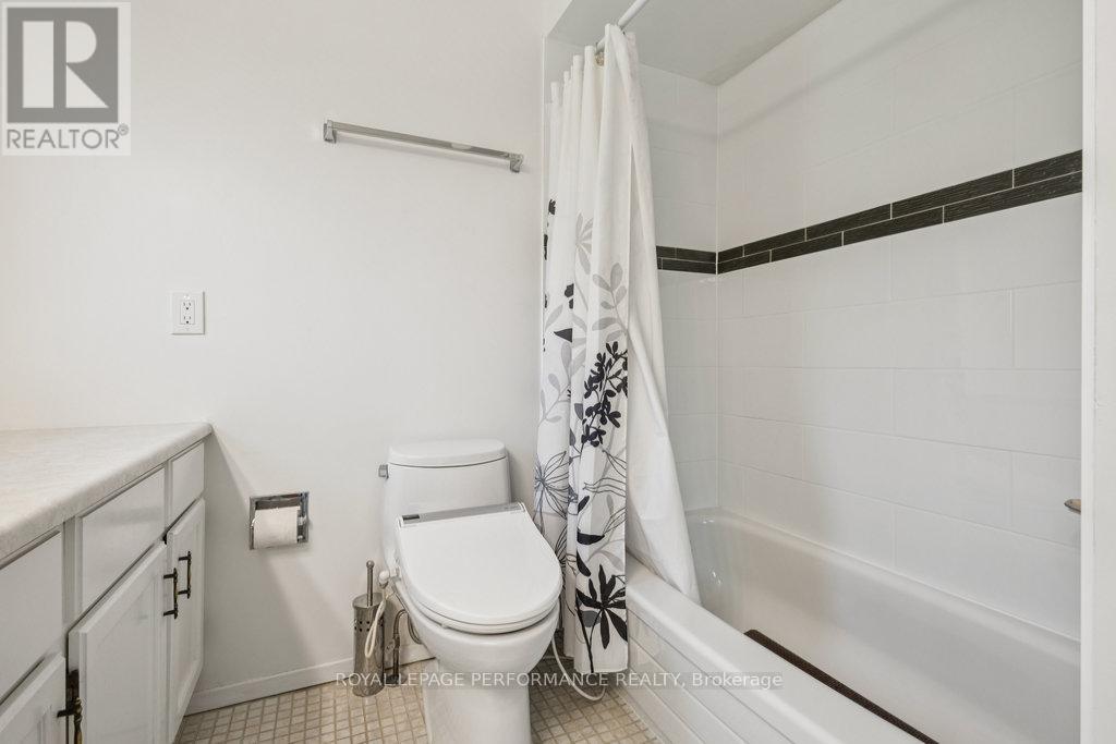 8 Gillespie Crescent, Ottawa, Ontario  K1V 9X8 - Photo 39 - X13241300
