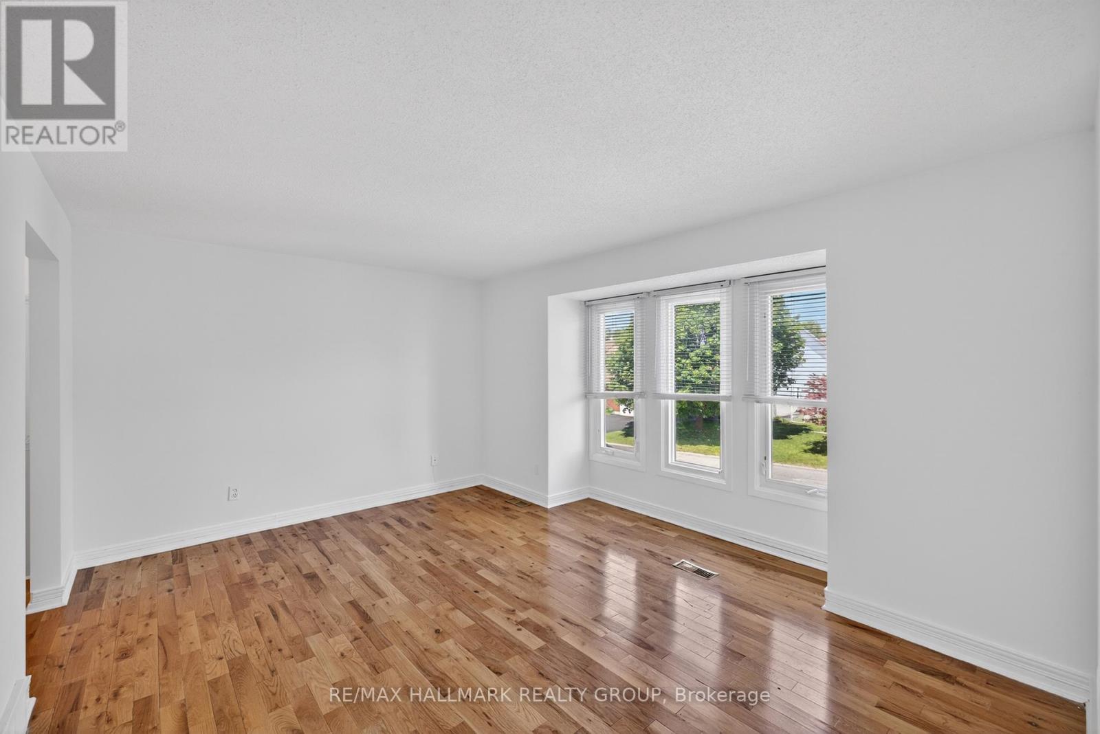 6202 Ravine Way, Ottawa, Ontario  K1C 2W4 - Photo 23 - X13241342
