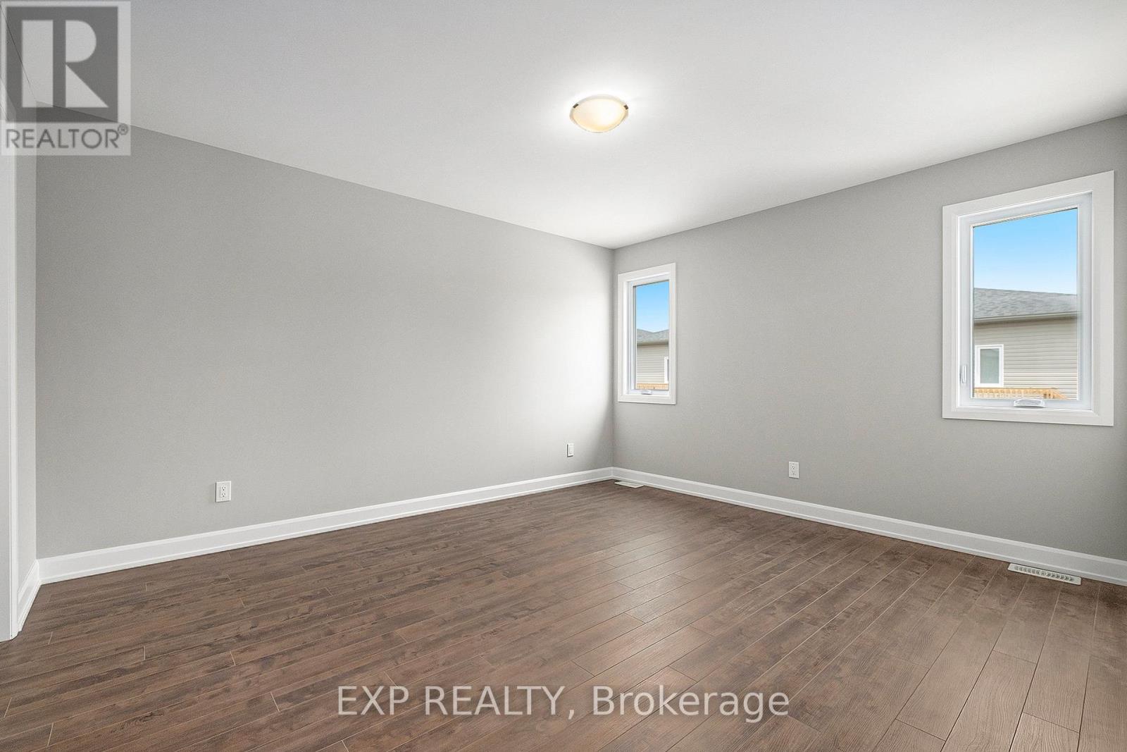 1220 Montblanc Crescent, Russell, Ontario  K0A 1W0 - Photo 8 - X13241454