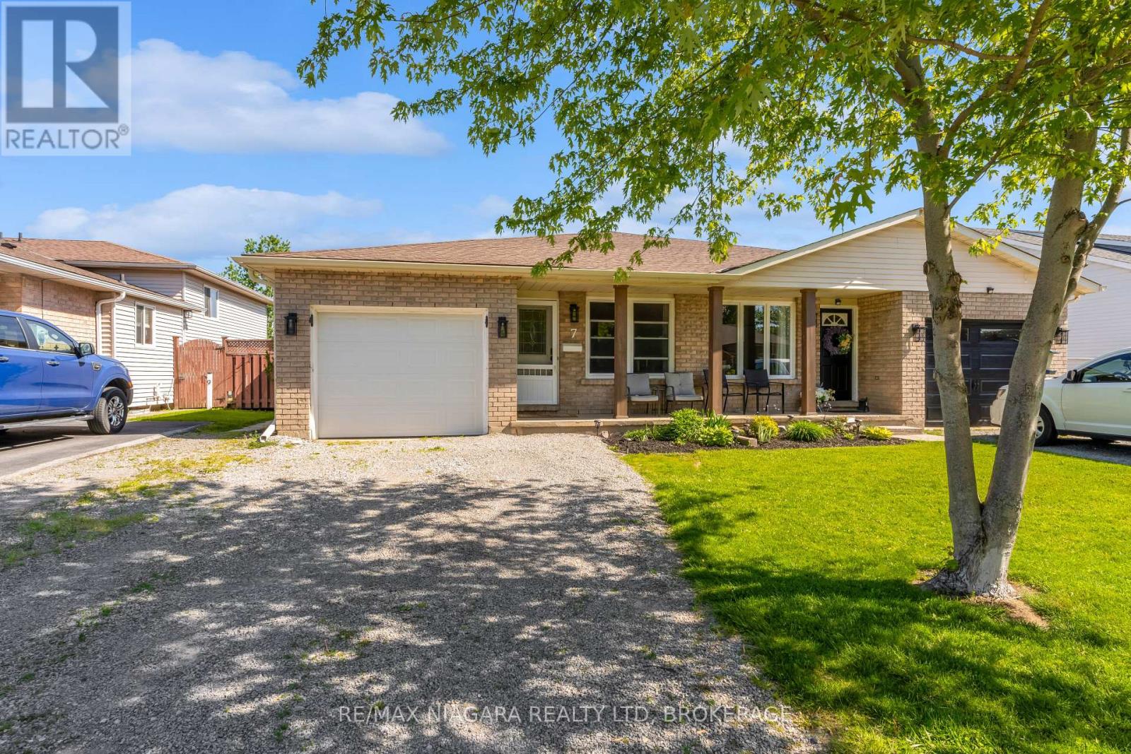 7 Hillcrest Road, Port Colborne, Ontario  L3K 6B2 - Photo 2 - X13241128