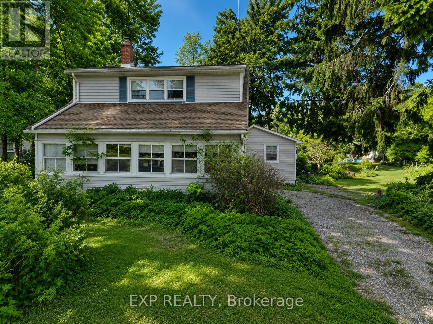 3226 Pine Avenue, Fort Erie, Ontario  L0S 1N0 - Photo 2 - X13241156