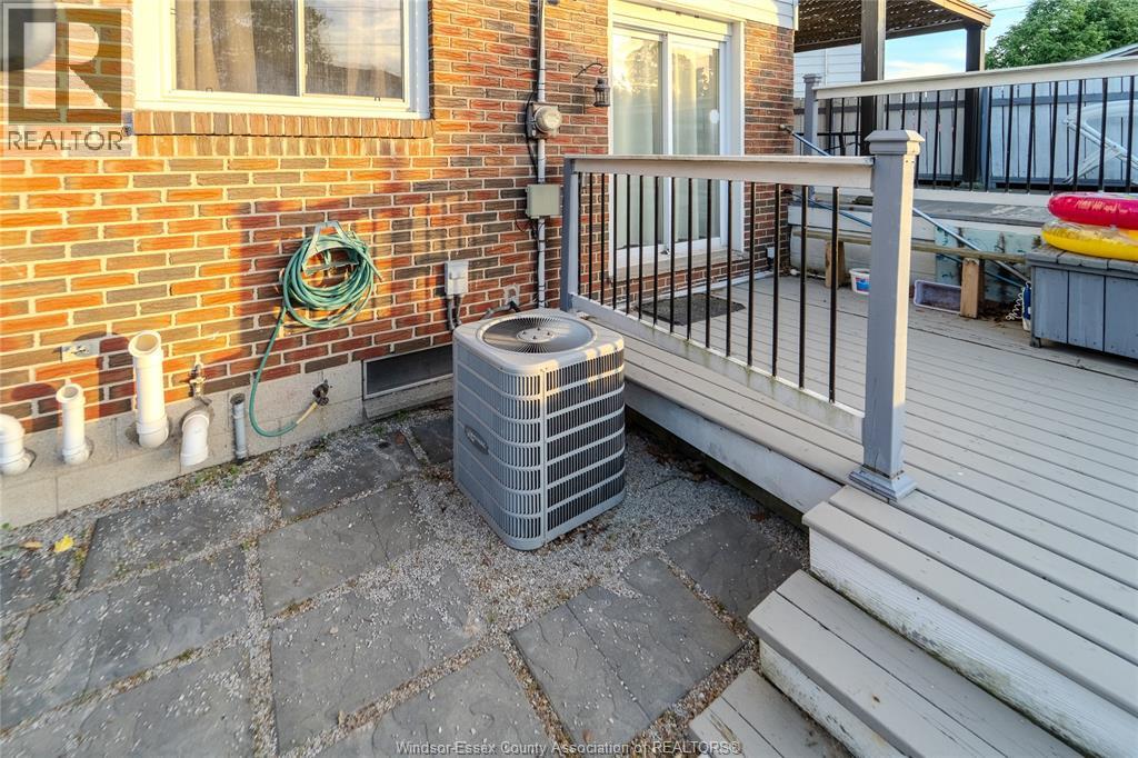 3536 Wolfe Court, Windsor, Ontario  N9C 1X2 - Photo 25 - 26013117