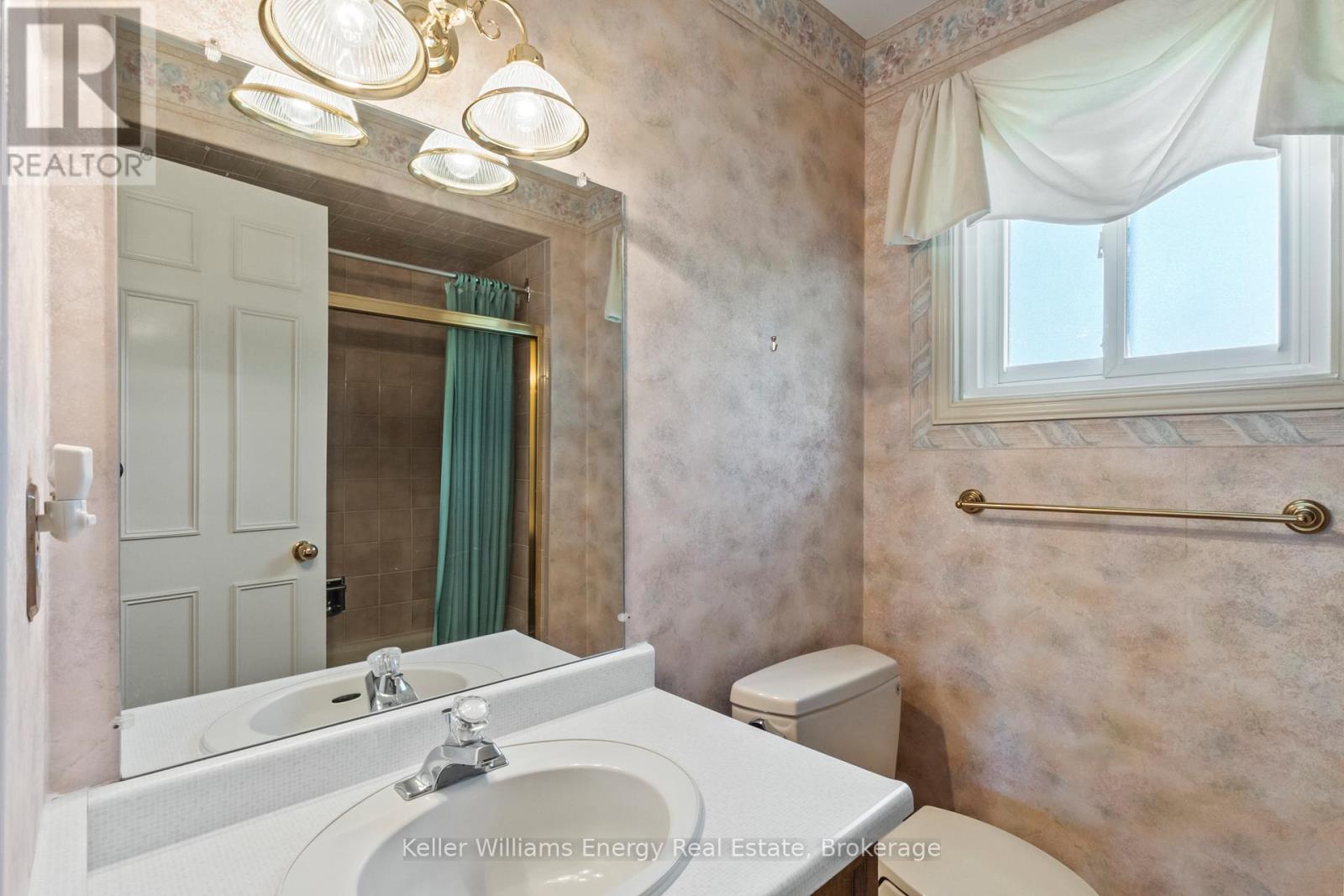62 Mccallum Drive, Richmond Hill, Ontario  L4C 7T5 - Photo 29 - N13241196