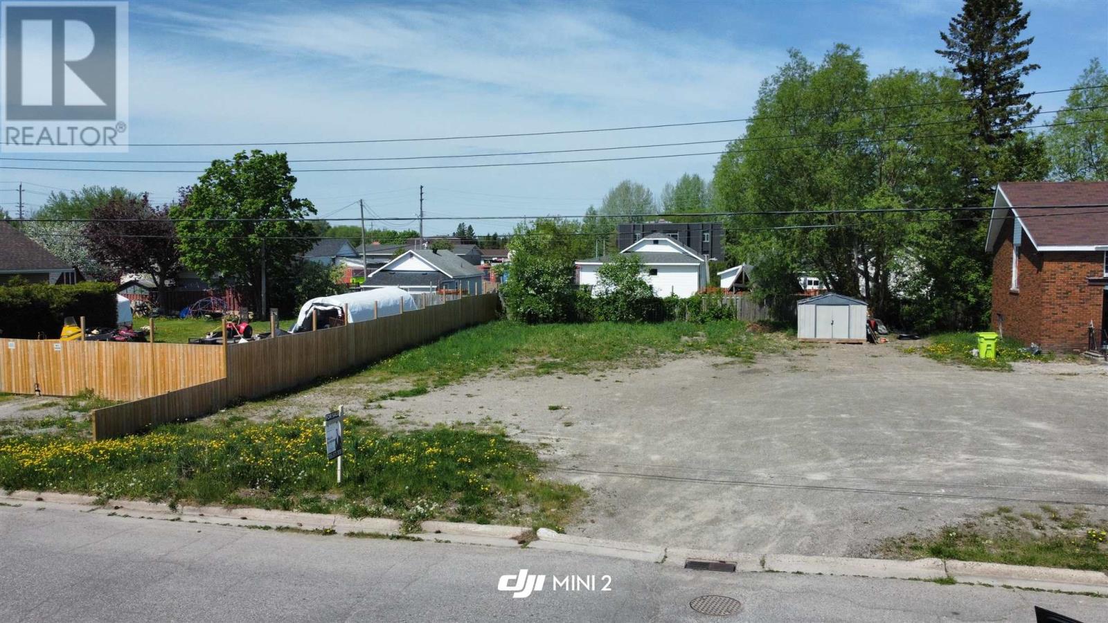 25 Nichol Ave, Sault Ste. Marie, Ontario  P6C 4V3 - Photo 2 - SM261320