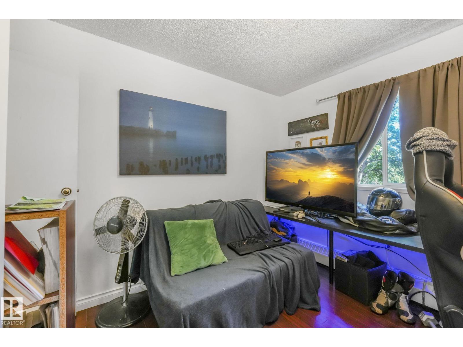 #309 10636 120 St NW, Edmonton, Alberta  T5H 4L5 - Photo 18 - E4491742