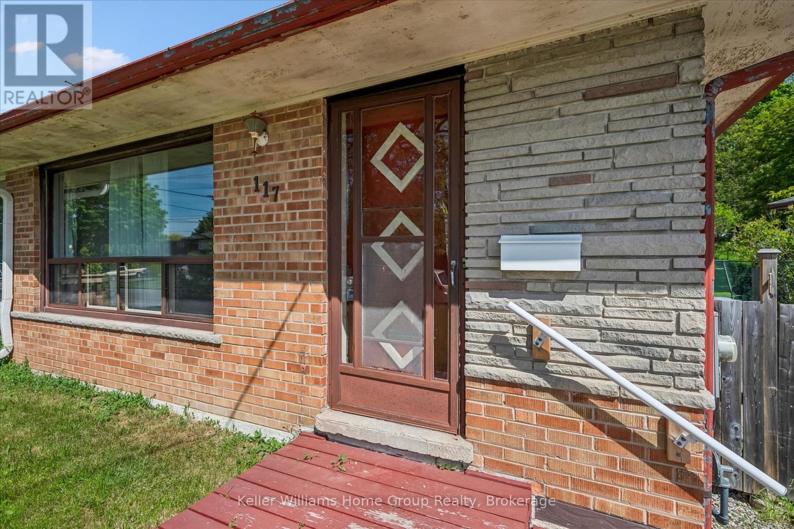117 Waverley Drive, Guelph, Ontario  N1E 1H1 - Photo 5 - X13241270