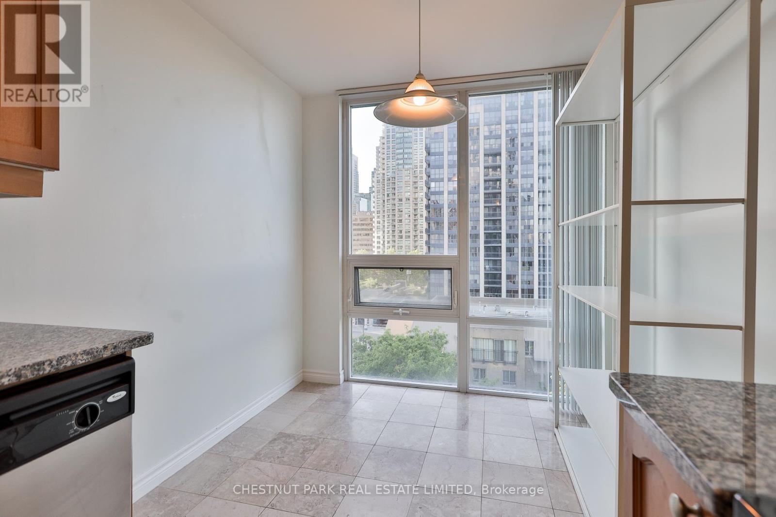 720 - 35 Hollywood Avenue, Toronto, Ontario  M2N 0A9 - Photo 11 - C13235106