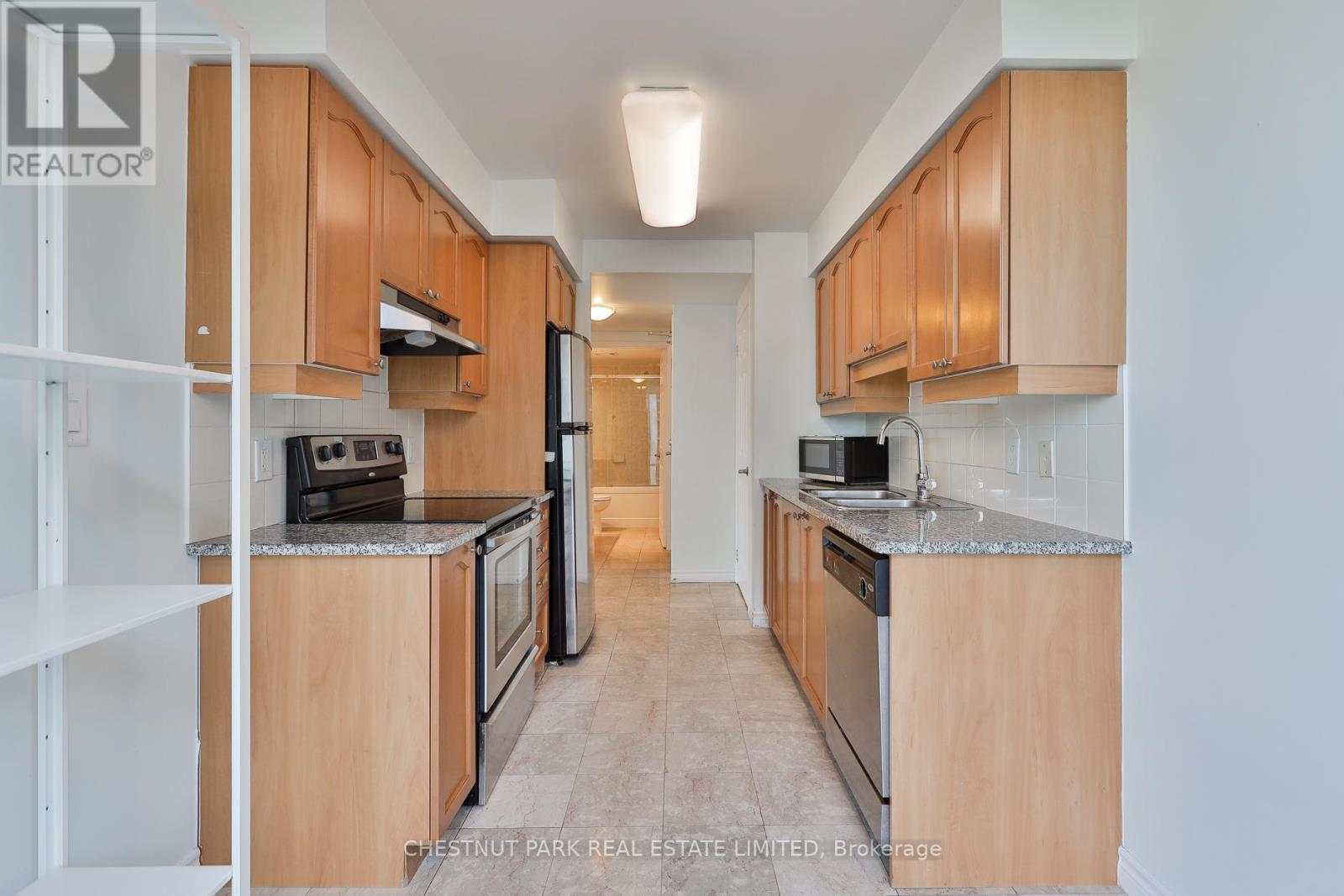 720 - 35 Hollywood Avenue, Toronto, Ontario  M2N 0A9 - Photo 15 - C13235106