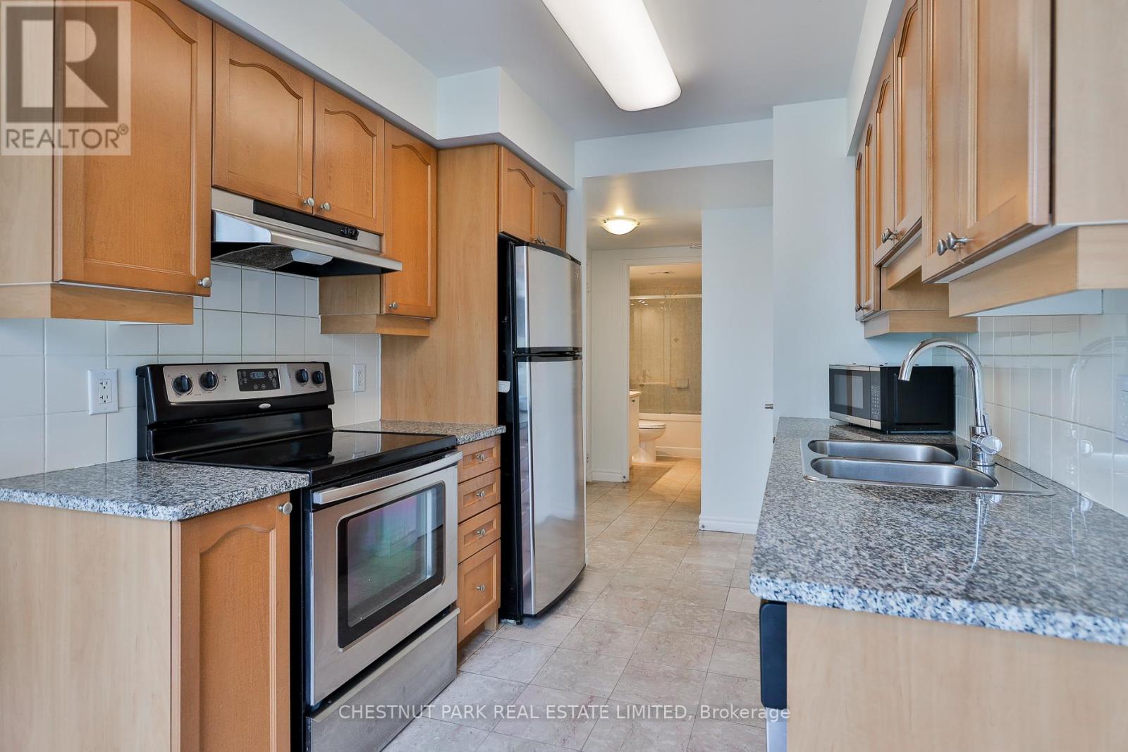 720 - 35 Hollywood Avenue, Toronto, Ontario  M2N 0A9 - Photo 16 - C13235106