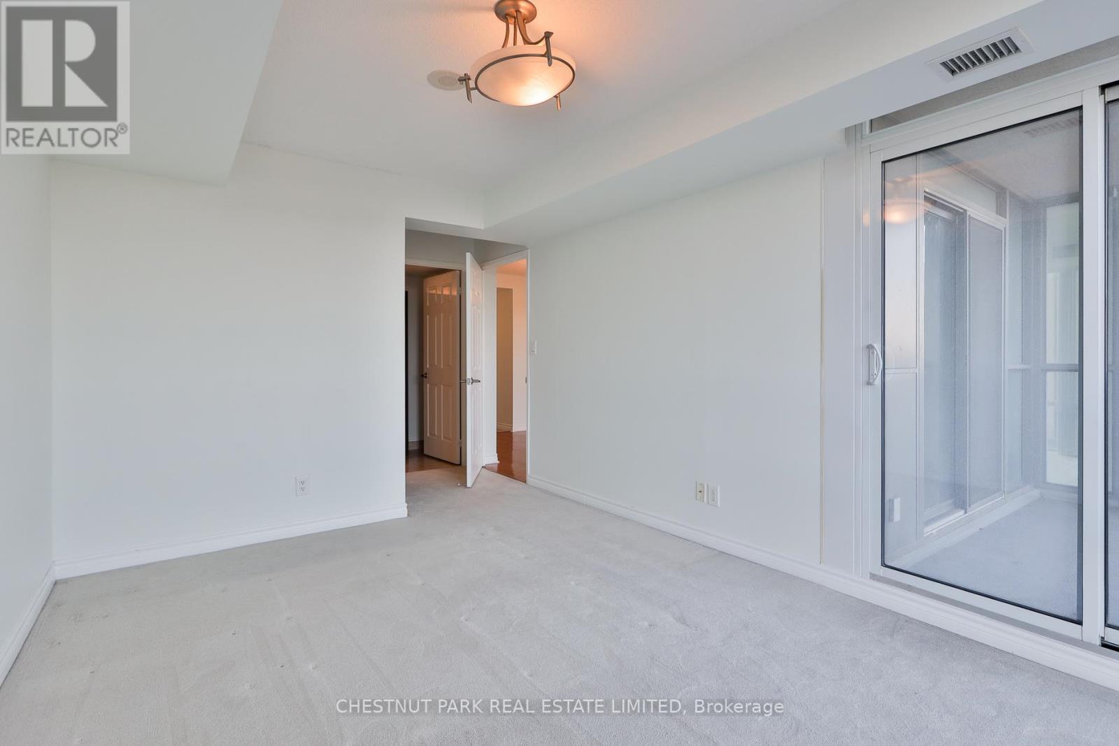 720 - 35 Hollywood Avenue, Toronto, Ontario  M2N 0A9 - Photo 25 - C13235106