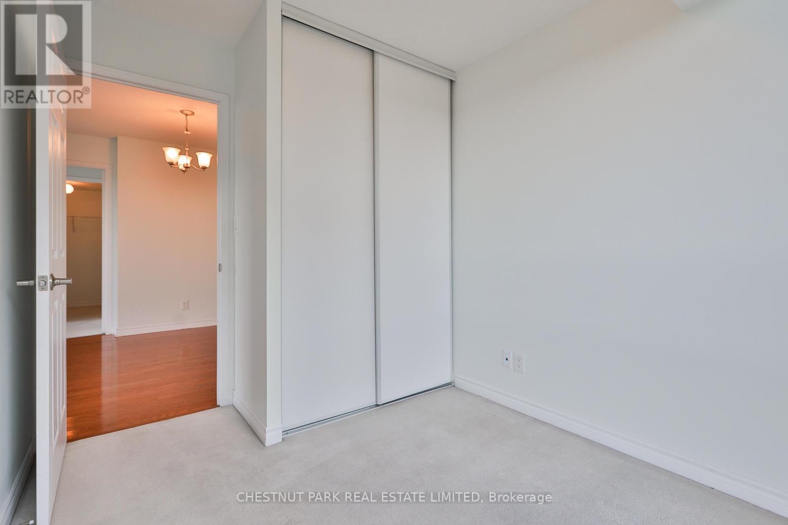 720 - 35 Hollywood Avenue, Toronto, Ontario  M2N 0A9 - Photo 33 - C13235106