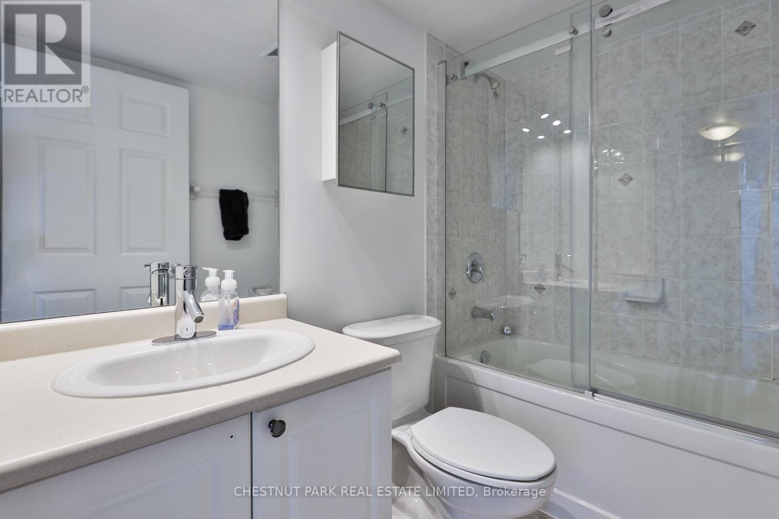 720 - 35 Hollywood Avenue, Toronto, Ontario  M2N 0A9 - Photo 8 - C13235106