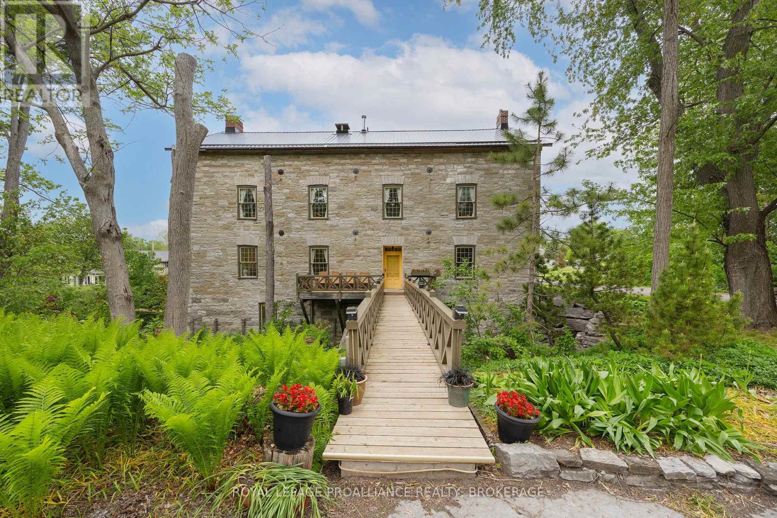 28 Front Street, Stone Mills, Ontario  K0K 2S0 - Photo 8 - X13239398