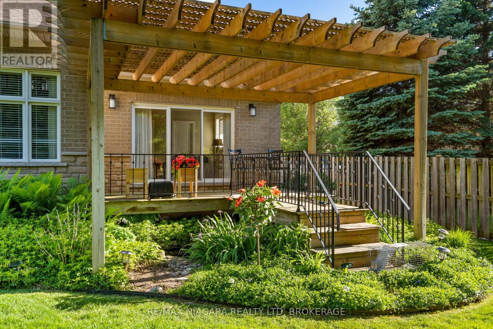 6775 Domenic Crescent, Niagara Falls, Ontario  L2J 4L5 - Photo 47 - X13175576