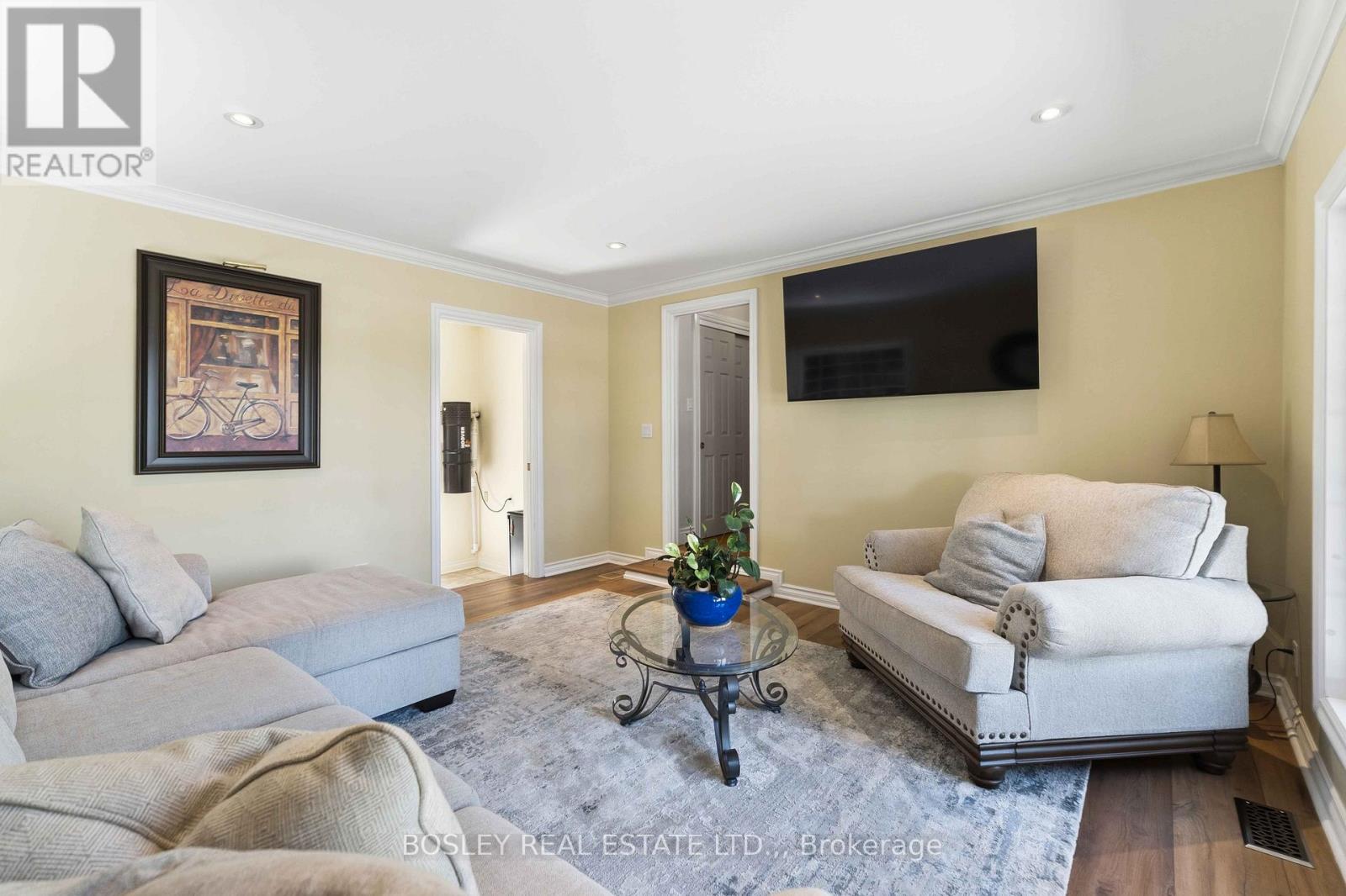 1662 Second Avenue, St. Catharines, Ontario  L2R 6P9 - Photo 20 - X13214226
