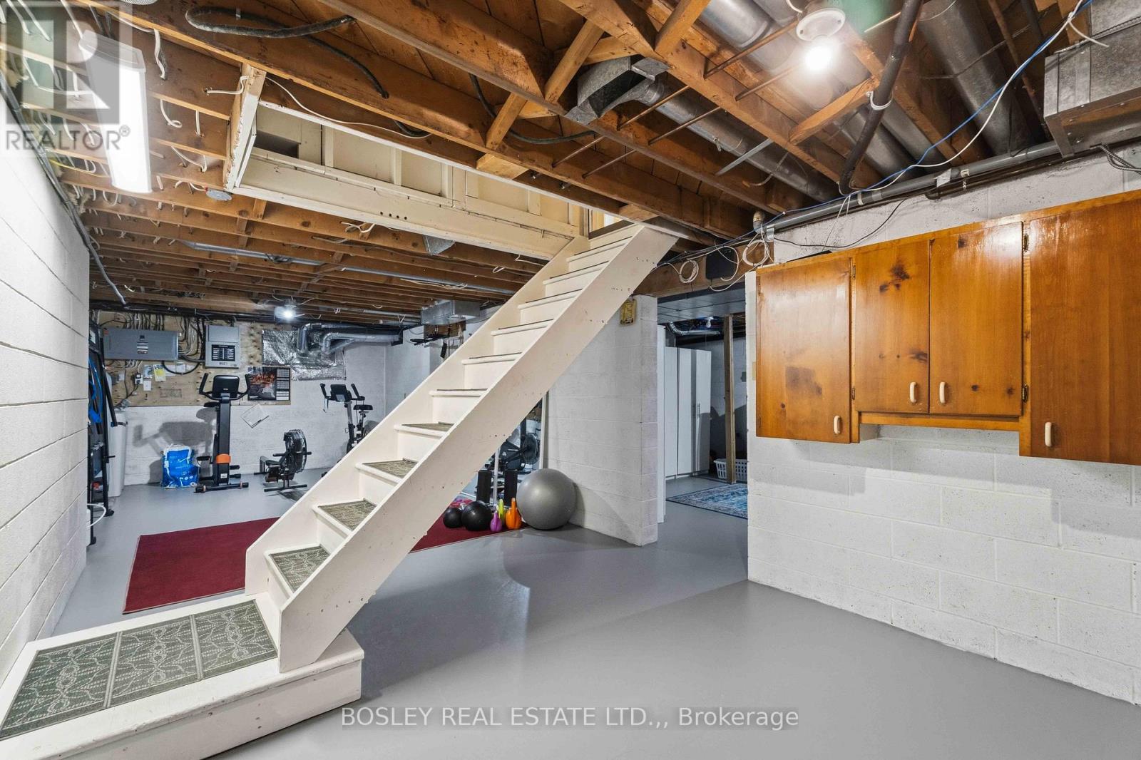 1662 Second Avenue, St. Catharines, Ontario  L2R 6P9 - Photo 35 - X13214226