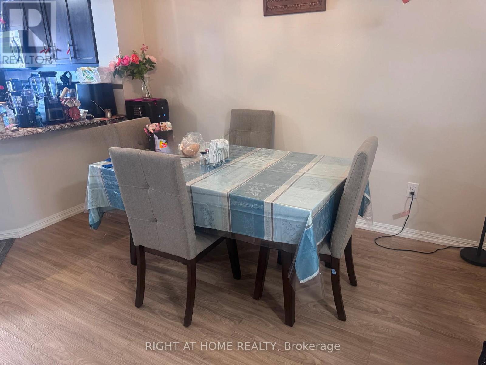 182 Higginbotham Crescent, Milton, Ontario  L9T 8E1 - Photo 32 - W13093942