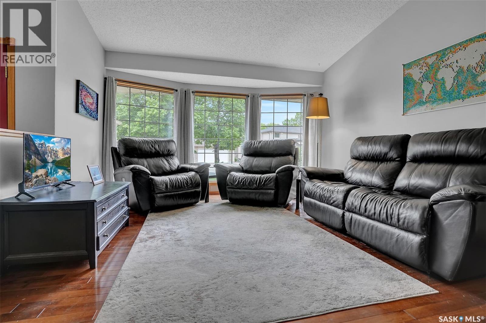 3312 Gloucester Bay, Regina, Saskatchewan  S4V 2T9 - Photo 6 - SK038281