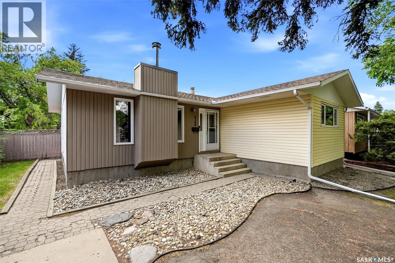 4124 Argyle Street, Regina, Saskatchewan  S4S 3L7 - Photo 2 - SK038262