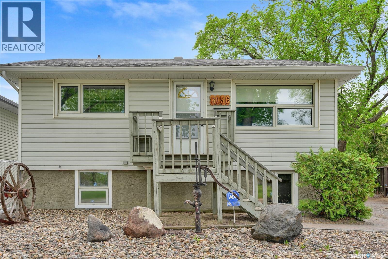 605 College AVENUE E, Regina, Saskatchewan