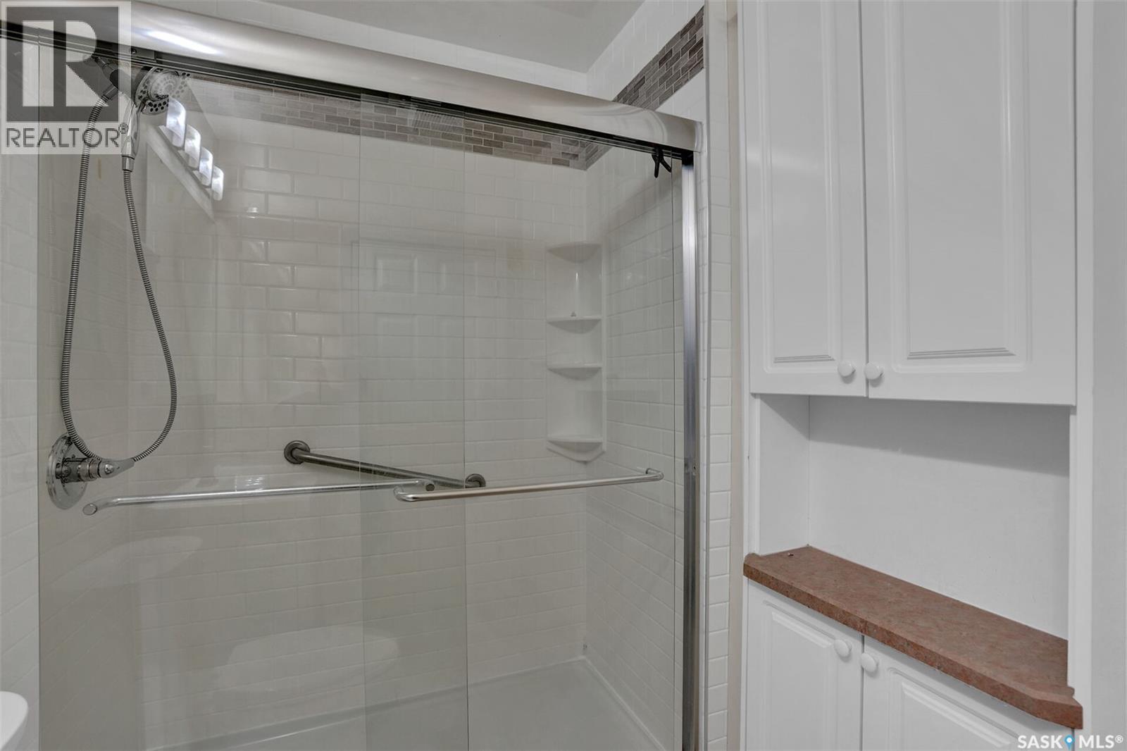 605 College Avenue E, Regina, Saskatchewan  S4N 0W3 - Photo 14 - SK038043