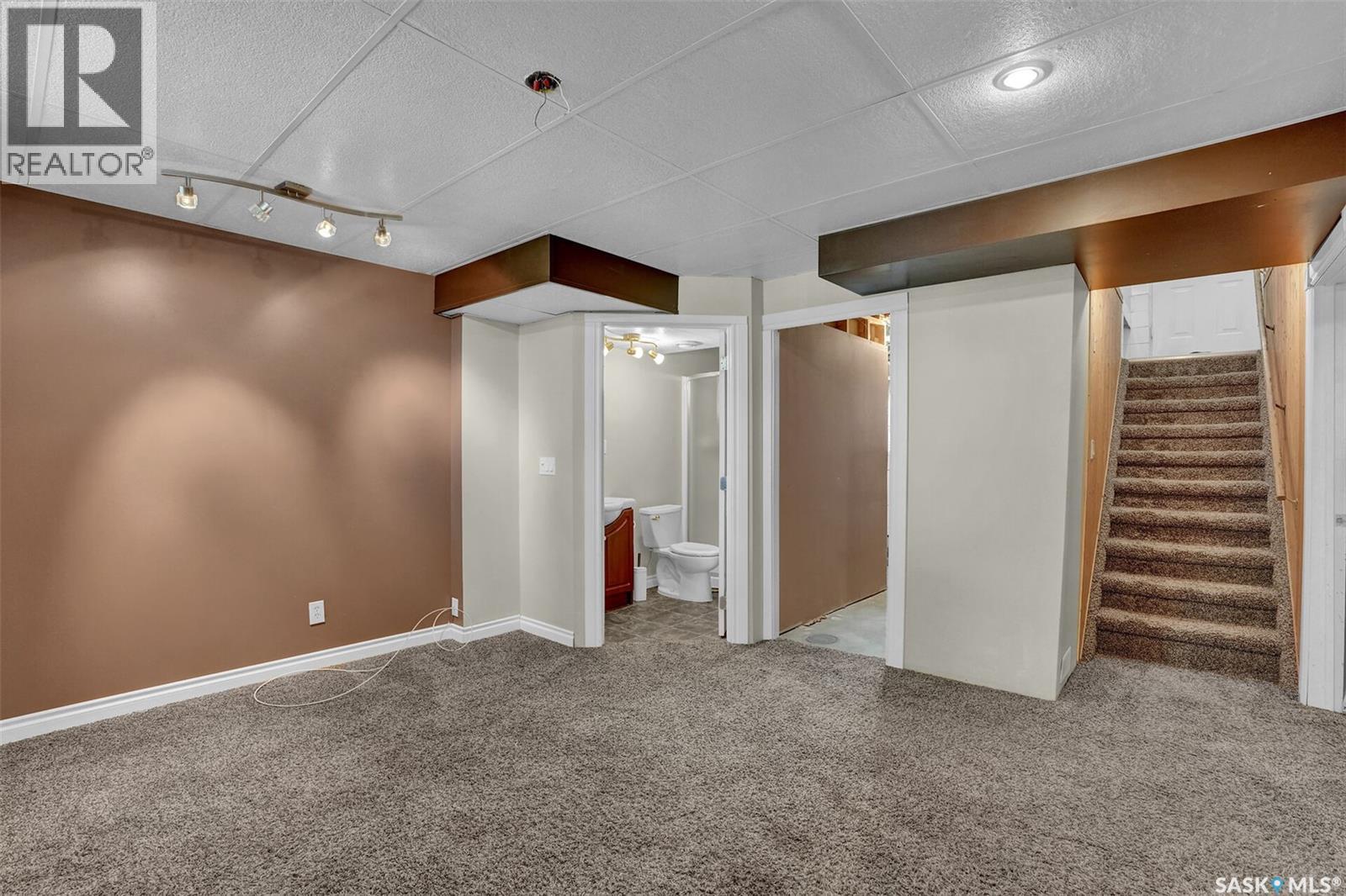 605 College Avenue E, Regina, Saskatchewan  S4N 0W3 - Photo 18 - SK038043