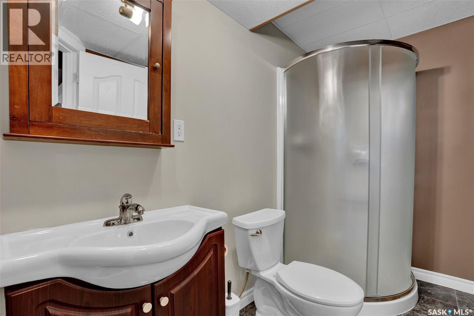 605 College Avenue E, Regina, Saskatchewan  S4N 0W3 - Photo 19 - SK038043