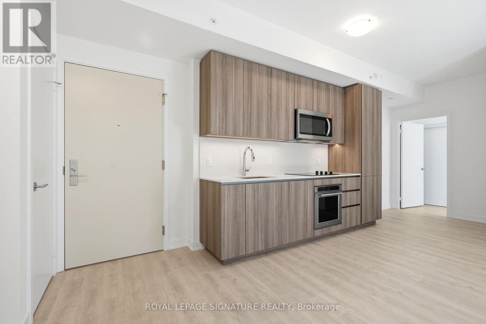 818 - 15 Richardson Street, Toronto, Ontario  M5A 0Y5 - Photo 2 - C13241200