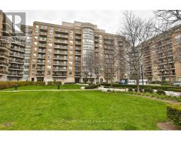 813 - 650 LAWRENCE AVENUE W, Toronto, Ontario