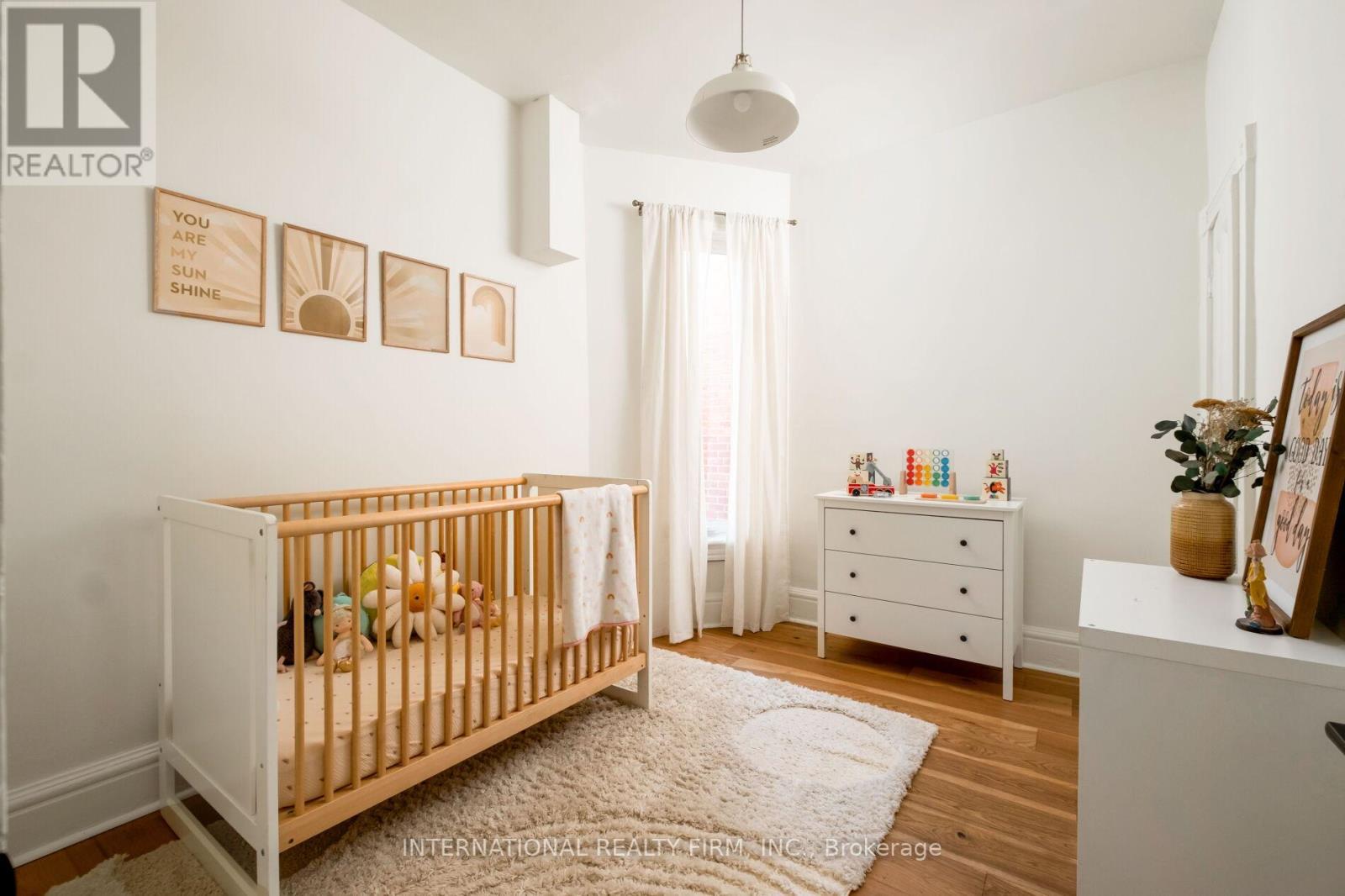 319 Markham Street, Toronto, Ontario  M6G 2K8 - Photo 10 - C13241344