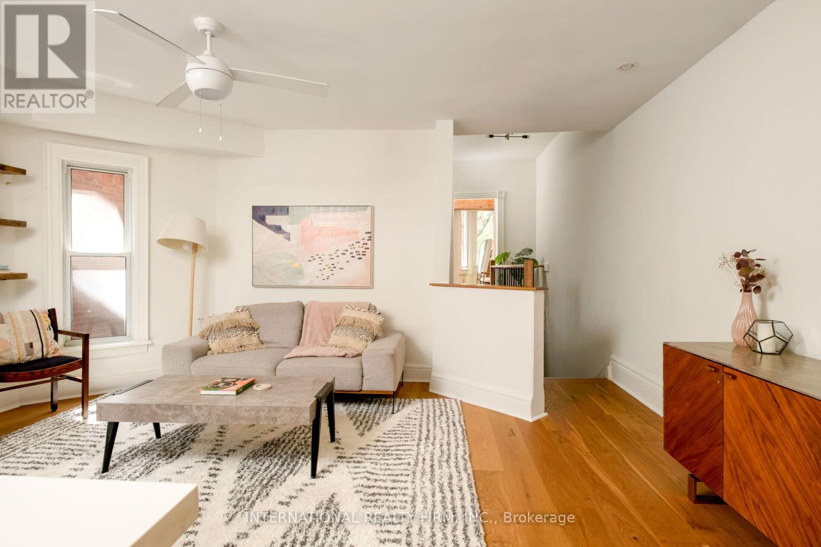 319 Markham Street, Toronto, Ontario  M6G 2K8 - Photo 6 - C13241344